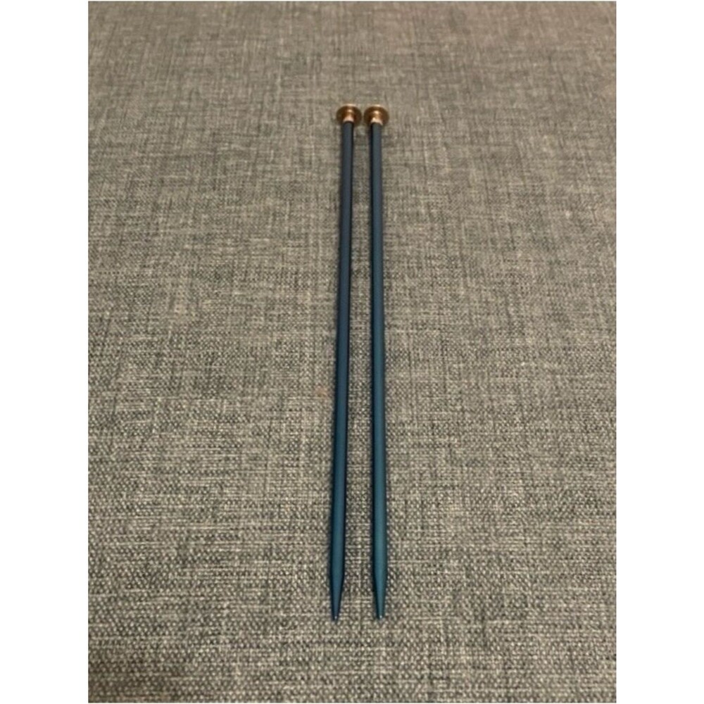 Knitting Needles, Size 6